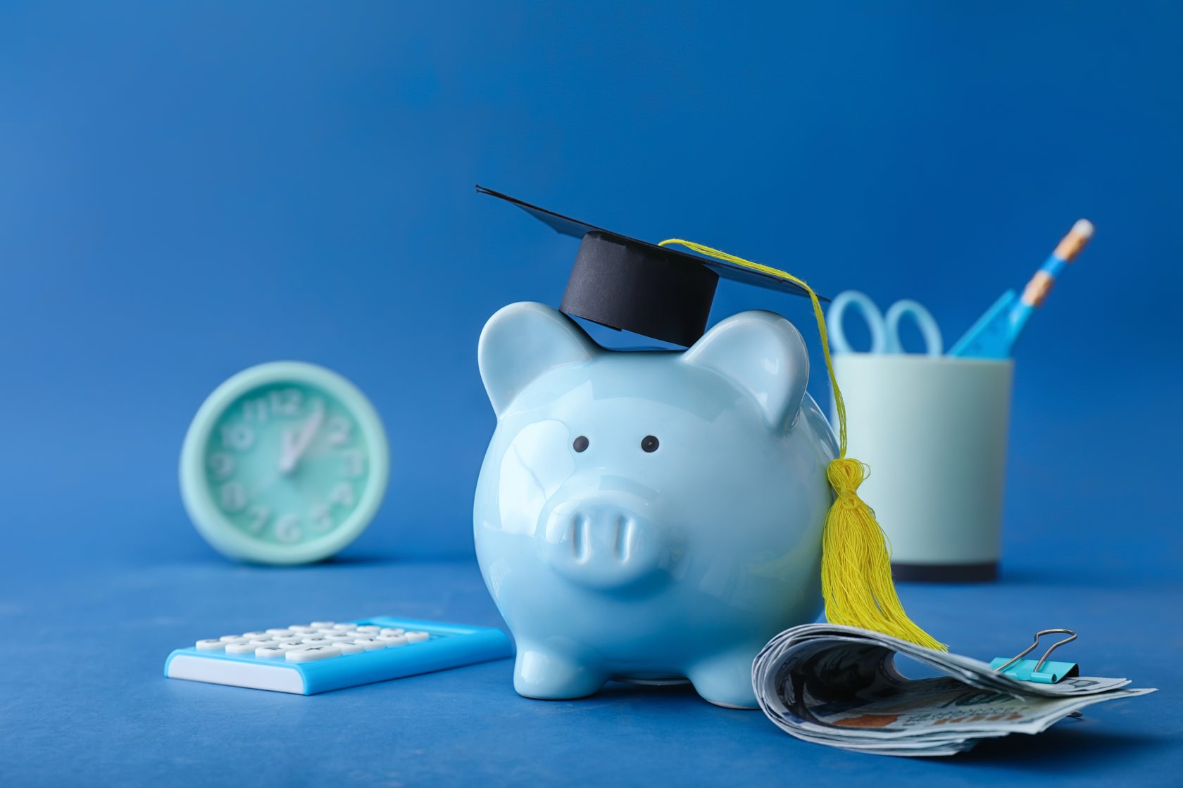 How Online College Prerequisites Help Students Avoid Debt, Save Money, and Save Time